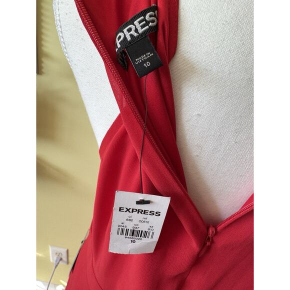 Express Red Halter Maxi Dress Size 10 NWT High Neck Chiffon Overlay Holiday - Picture 4 of 6